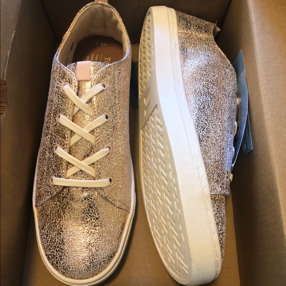 Lennie Metallic Sneaker  - TOMS